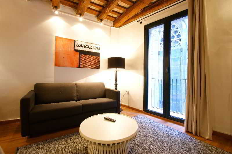 Borne Down Town 3* Barcelone