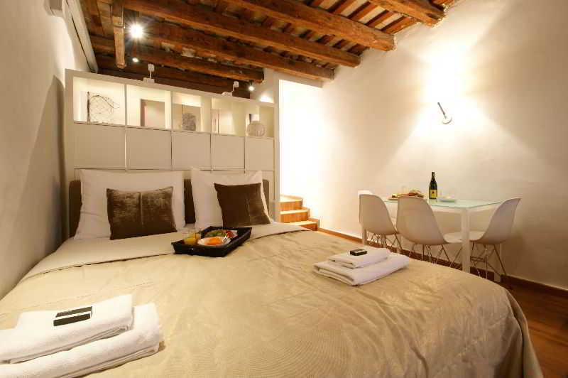 Borne Down Town Hotel Barcelone